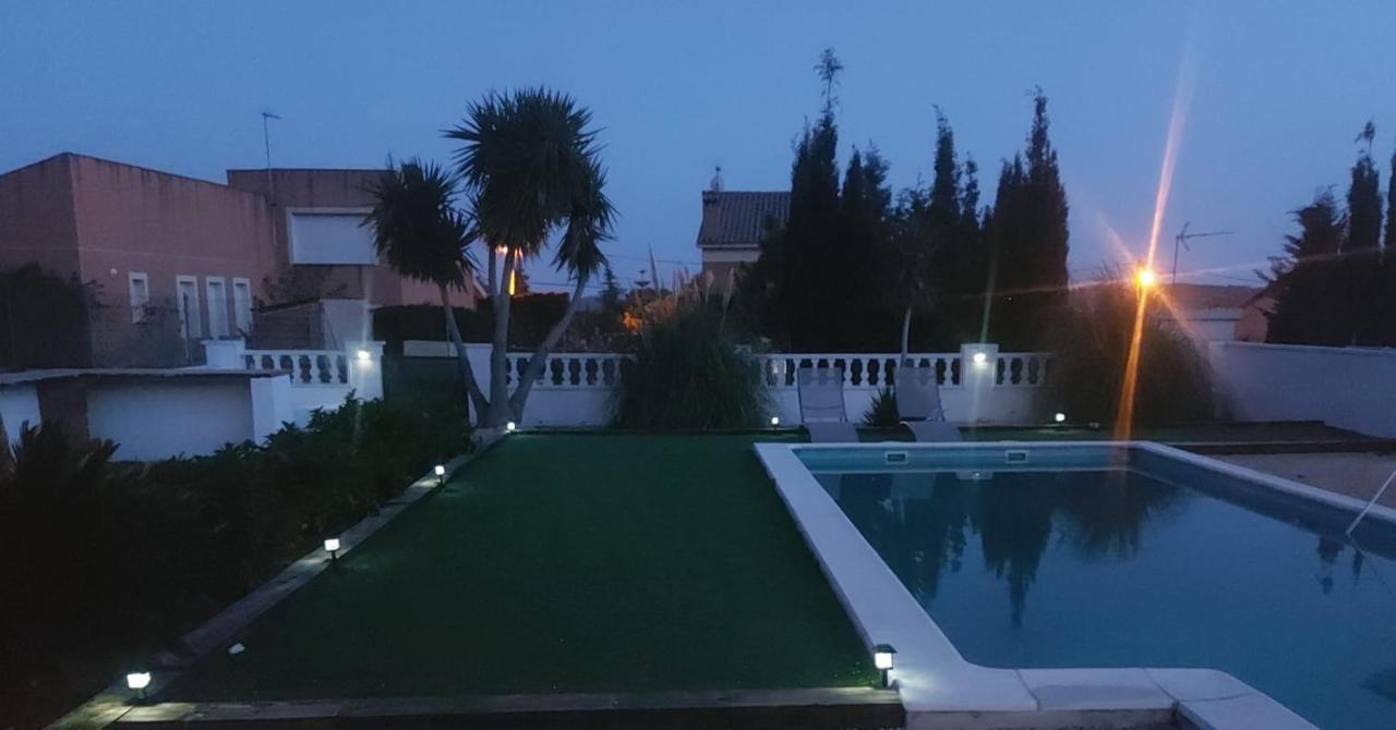 Casa Arona Tarragona Provincia Villa La Pineda de Santa Cristina Dış mekan fotoğraf